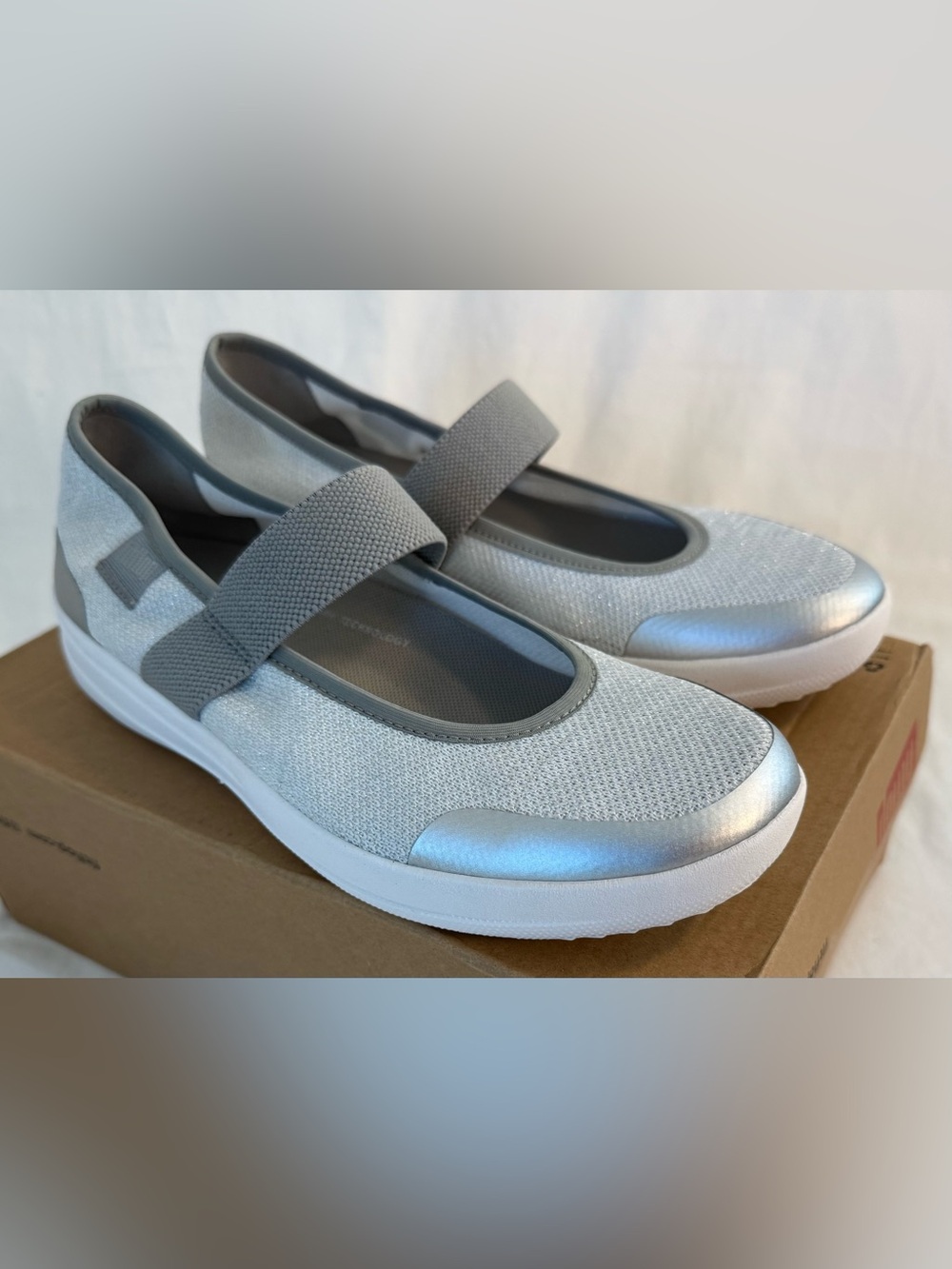 Comfort Knit Mary Jane Flats in Light Gray with Metallic Trim